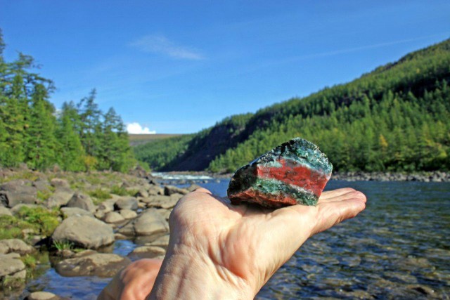 Север далекий, суровый и красивый