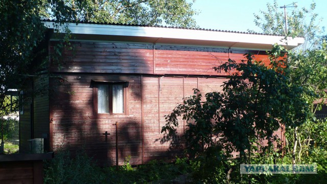 Бюджетный дачный домик из бытовки своими руками