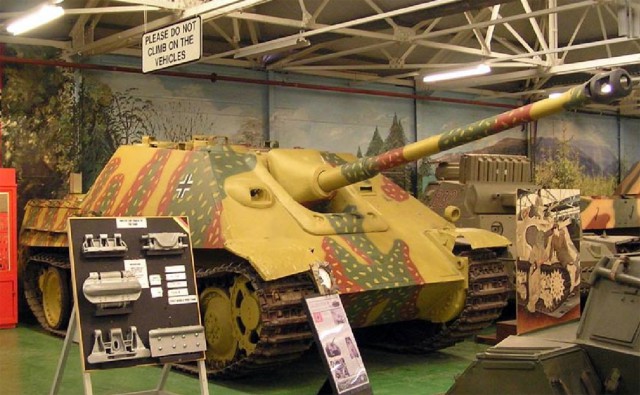 СУ-100 или Jagdpanther: лучшая противотанковая САУ Второй мировой?