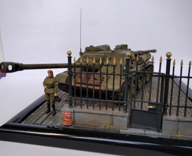 Военно-историческая миниатюра и диорамы