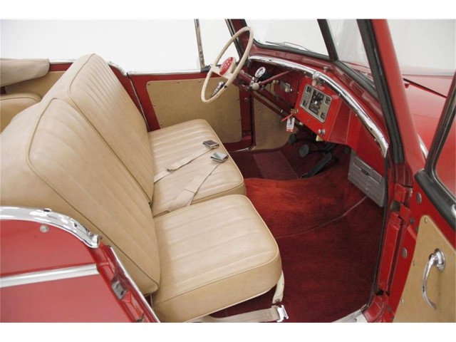 1948 Willys Jeepster. Автопятница №39.