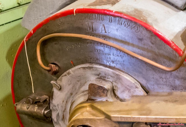 Орудия, от холостого залпа которых сносит крыши и выбивает стекла