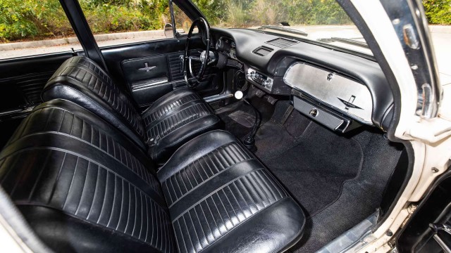 1963 Chevrolet Corvair Monza 900 Spyder. Автопятница №82