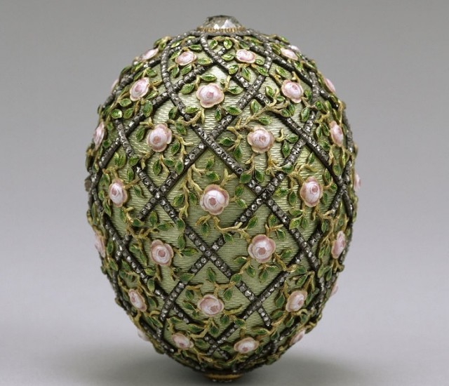 Факты о загадочных яйцах Фаберже, которые перевернули мир ювелирного искусства