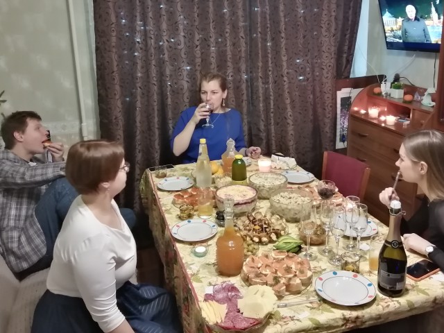Хвастаемся столами?