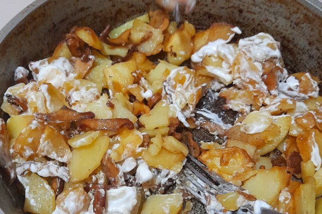 Рыжики с картофаном