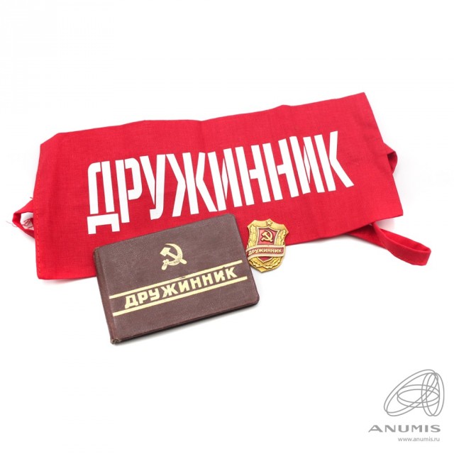 Шесть мужчин, унëсших в багажнике Арега, только что отпустили из отдела полиции