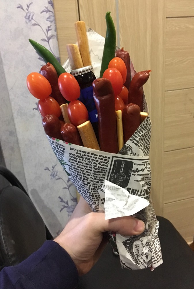Заценим подарки?) Хвастайтесь))