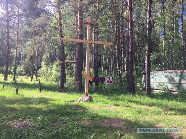 Заброшенная церковь в Мещерских лесах