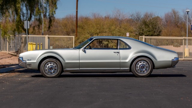 Oldsmobile Toronado. Автопятница №17