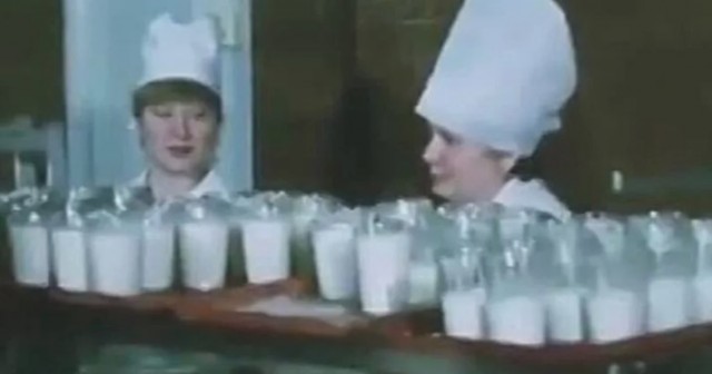 Обед в столовой