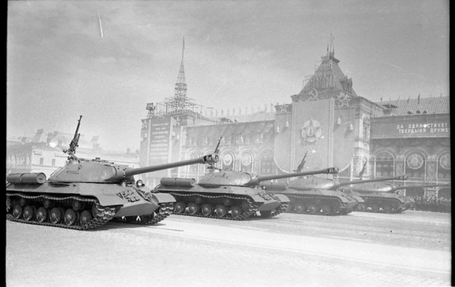 Военный парад весна 1951 года. Часть 2.