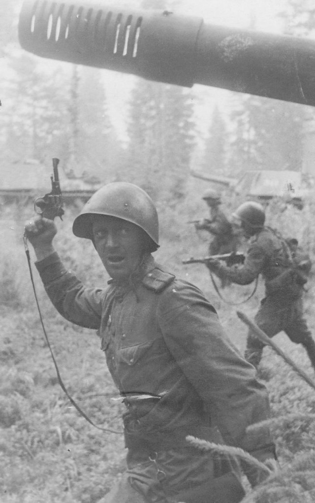 10 ударов 1944 года. 1 часть.