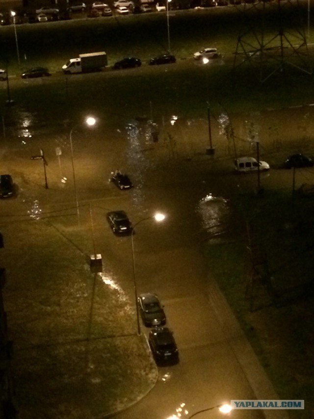 Сильная гроза в Москве и ее последствия