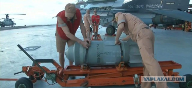 Кадры боевых вылетов авиации с палубы «Адмирала Кузнецова»