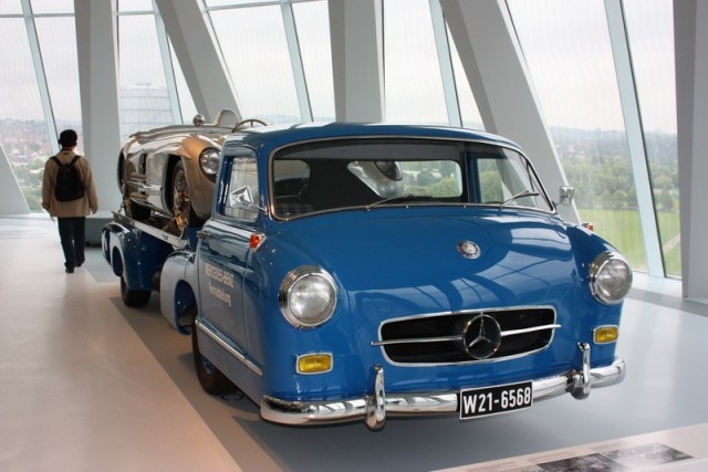 Фотоотчет. Германия. Музей Mercedes-Benz