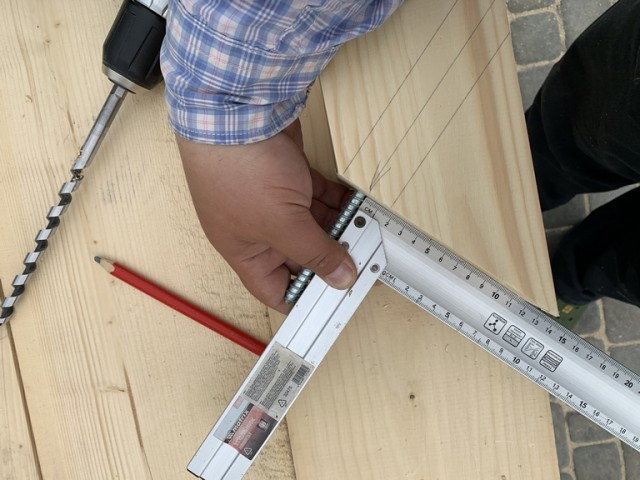 Навес для авто из бруса своими руками