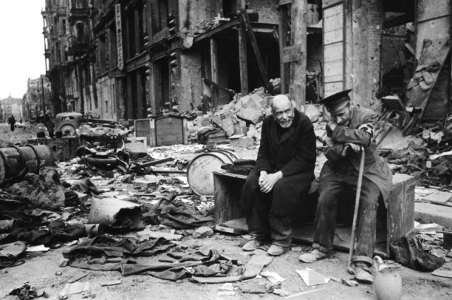 Цветные фотографии бронетехники времён Второй мировой войны