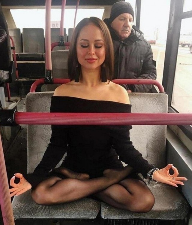Ленка, фоткай быстре! Я позирую!