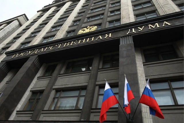 Россия будет наказывать эмигрантов критикующих власти из-за рубежа