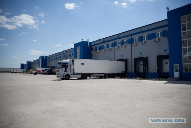 Экскурсия на самой большой холодильник в Украине.