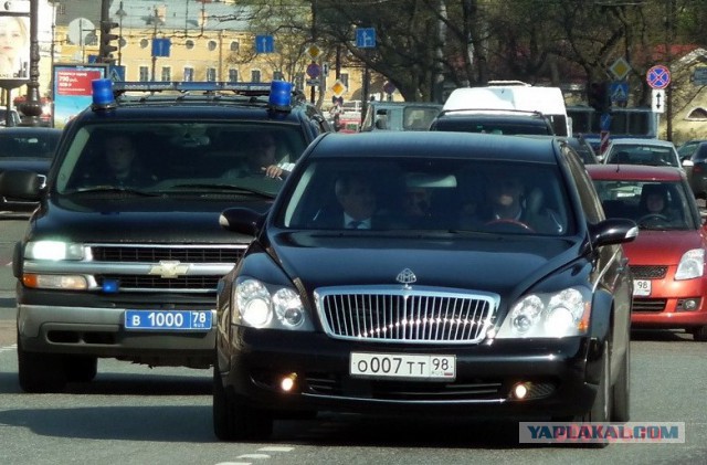 Самозахват улицы в Петербурге... А чего такого удивительного в России, уже год тема работает...