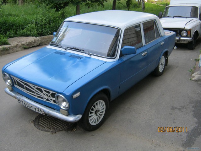 Подснежники гробы. г. Норильск