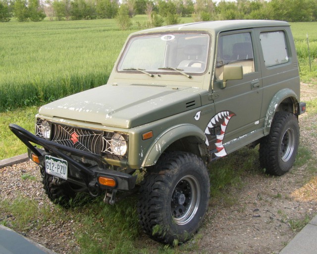 Suzuki Jimny нового поколения поступи в продажу! Цена от 830 000 рублей!