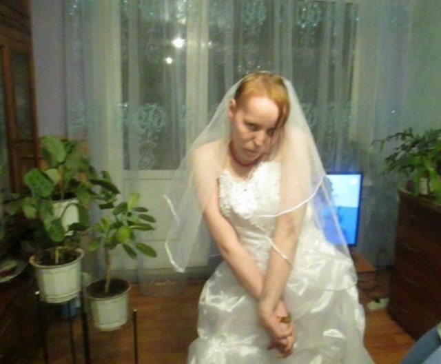 Давай я тебя ещё вот в этой позе сфоткаю