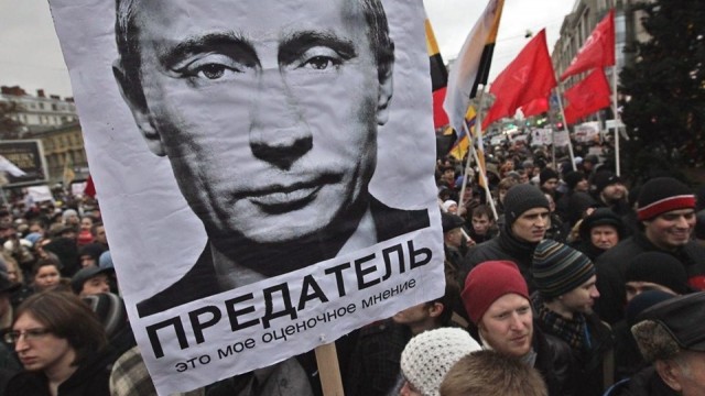 «Кто пойдет воевать за олигархов?» — Сеть бурлит после слов Путина о войне