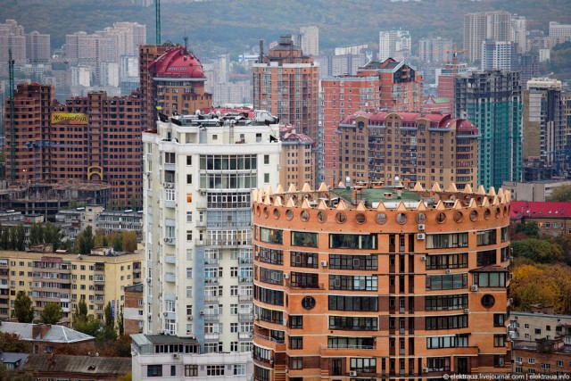 Небоскрёб в Киеве