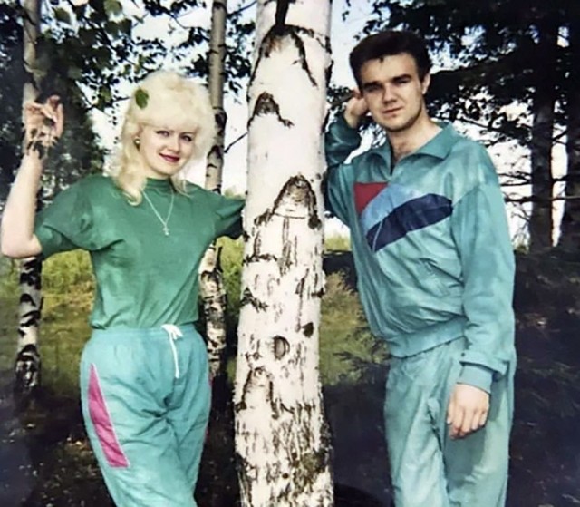 Девчата из 90-х и 00-х