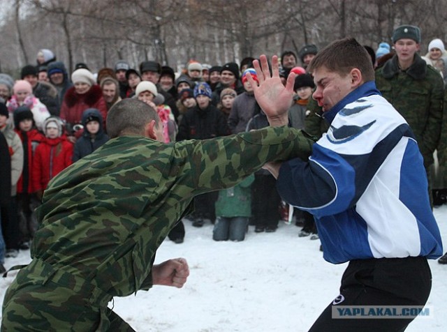 Беременная девушка была избита водителем автобуса