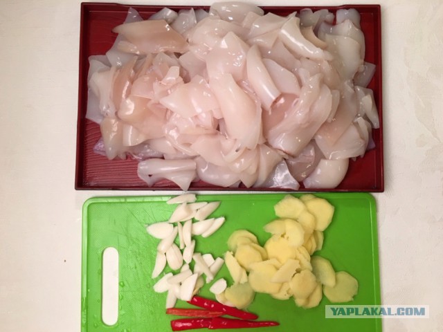 Кальмары (Three Cup Squid)
