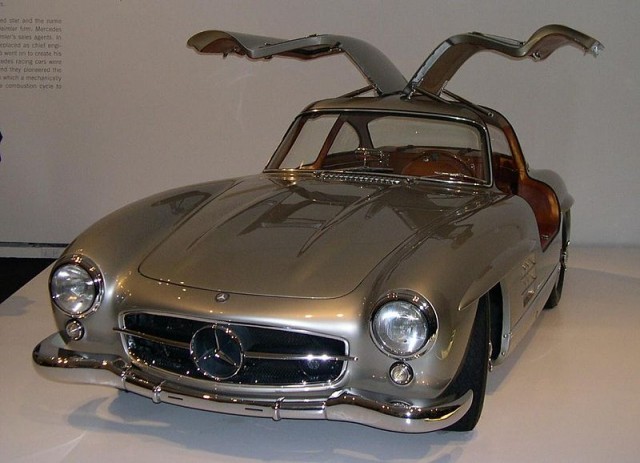 Редчайший Mercedes пылился в гараже 40 лет