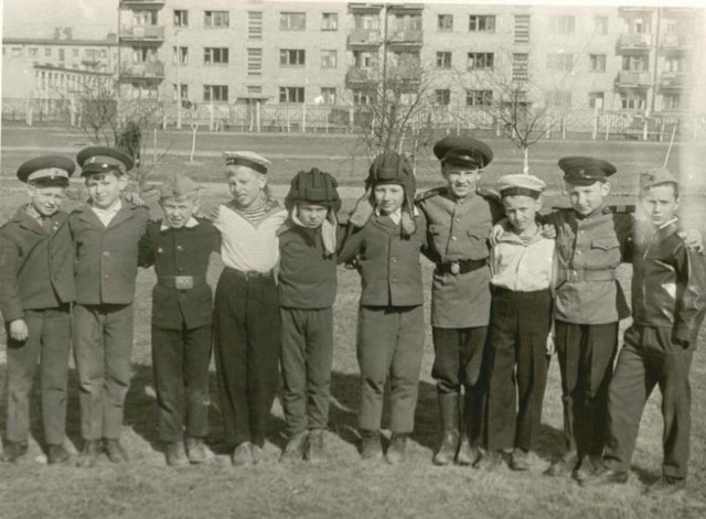 Советские люди в 1950 - 60-х годах. Часть вторая.