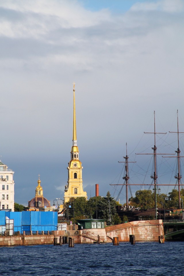Санкт-Петербург. Прогулка по каналам и Неве