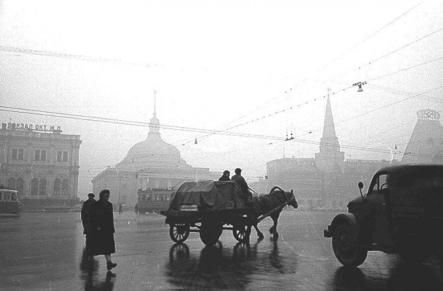 Москва и москвичи. Двадцатый век. 12.05.25