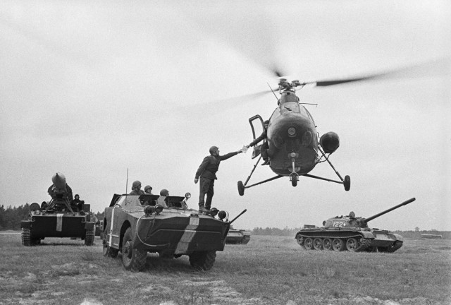 Советская армия в фотографиях