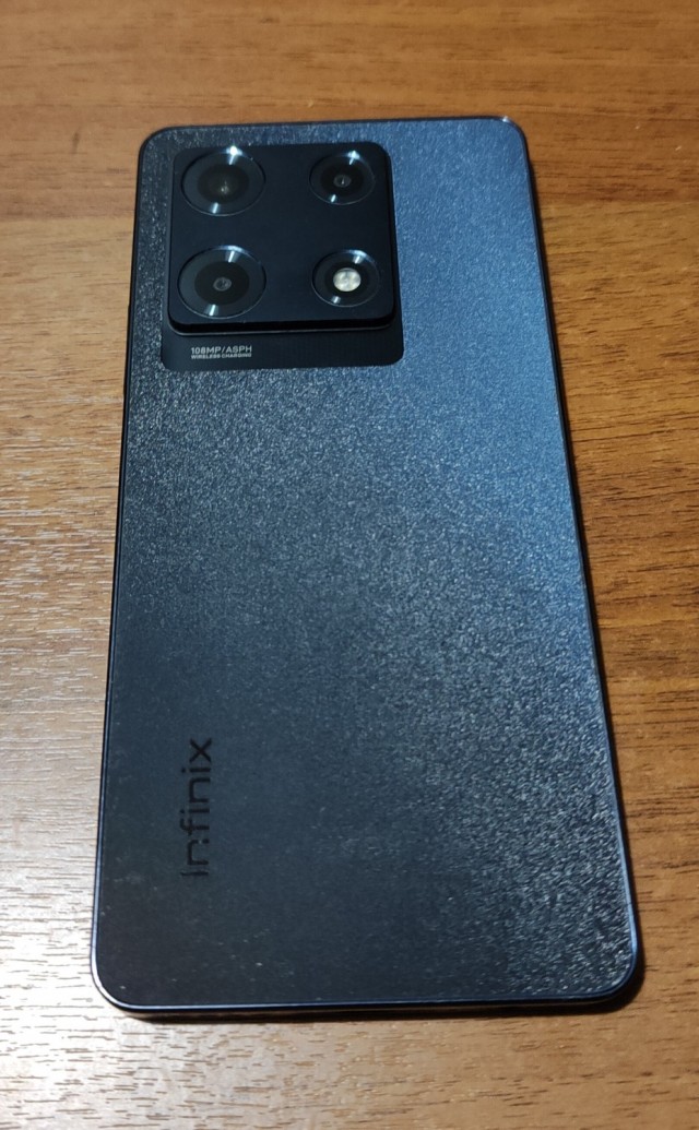 Продаю смартфон Infinix NOTE 30 Pro, 8/256 ГБ.