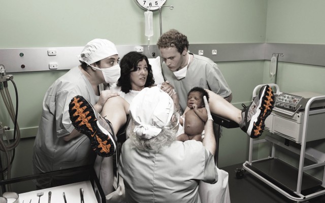 Американец снял таймлапс о беременности жены