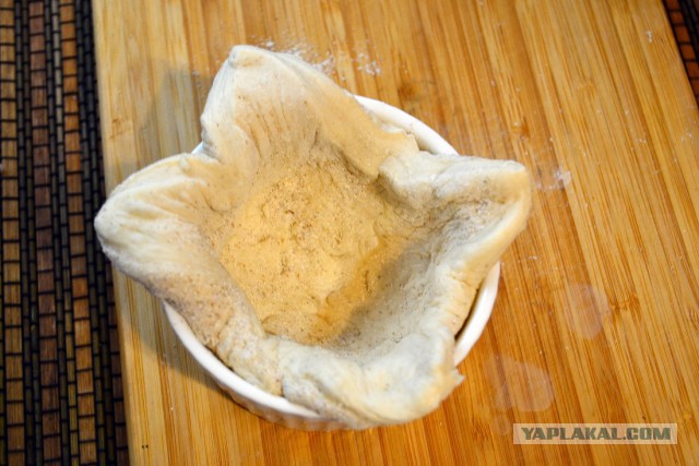 Хрустящие корзиночки с сочной начинкой (БыстроЗакусь из слоёного теста)