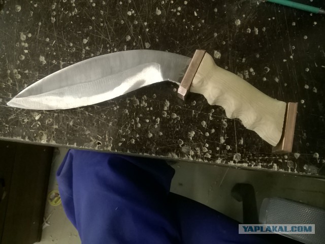 Как сделать топор таким, чтобы его можно было подарить?