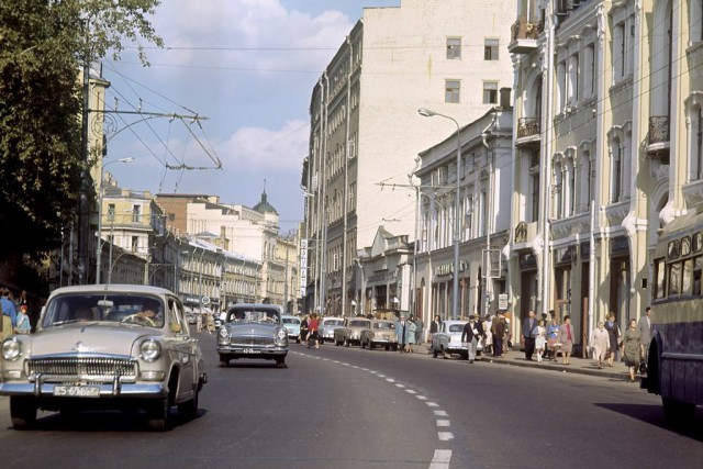 Арбат. Просто Арбат. Тот ещё, старый