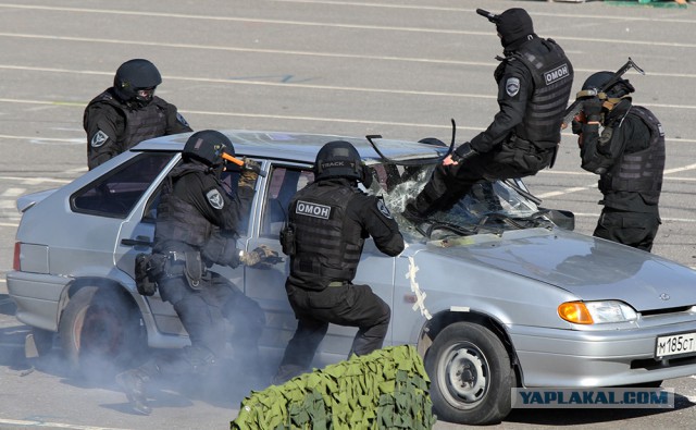 Гуру бесконтактного боя