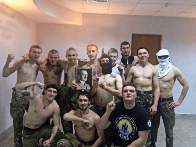Олигарх Ахметов заявил о намерении потребовать от России возмещения ущерба