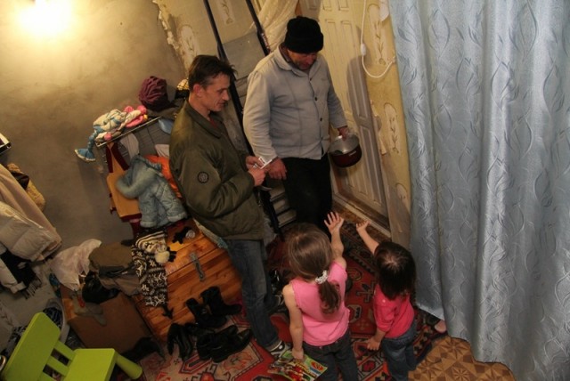 Отец и дочки