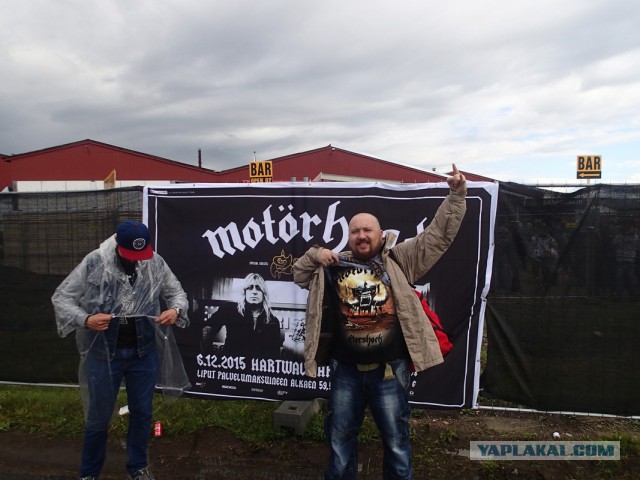 AC/DC. Вжарим рок в этой дыре!