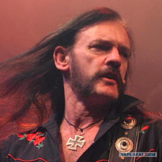 Фото актеров и музыкантов, из которых харизма плещет через край