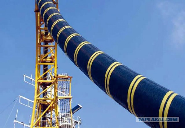 Сегодня ночью Крым досрочно подключат к Третьей линии энергомоста